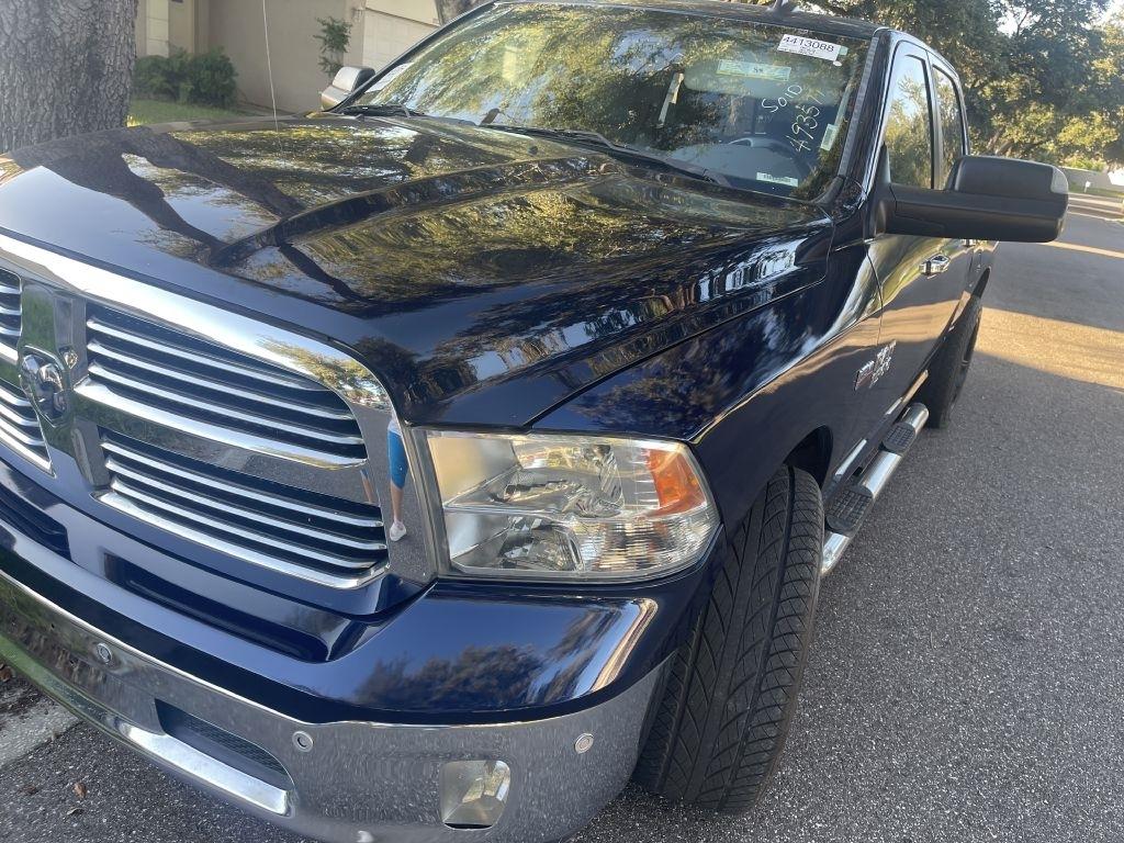 RAM 1500 SLT Crew Cab SWB 2WD 2016