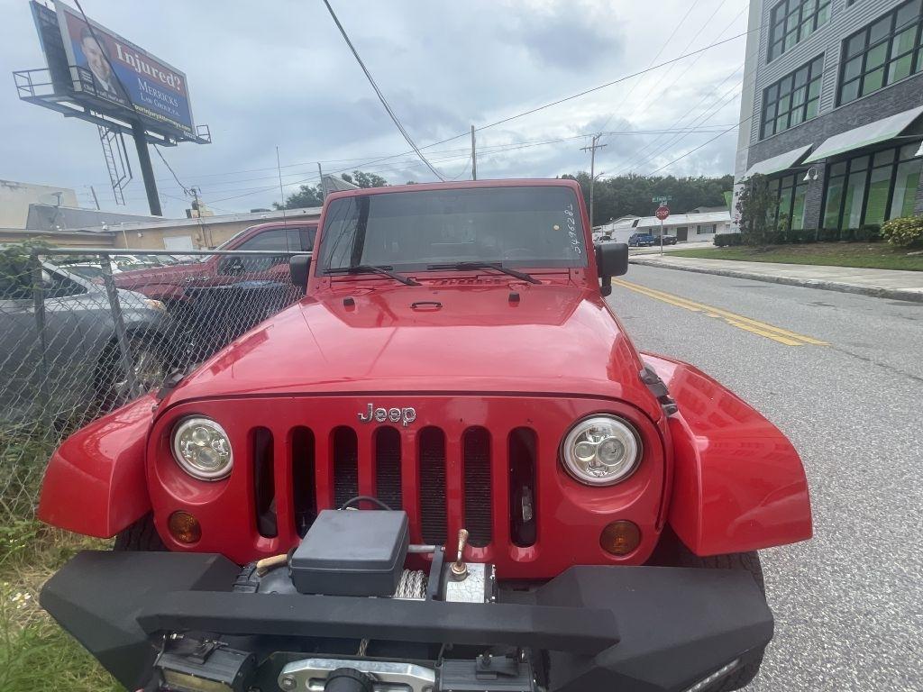 Jeep Wrangler Unlimited Sahara 4WD 2011