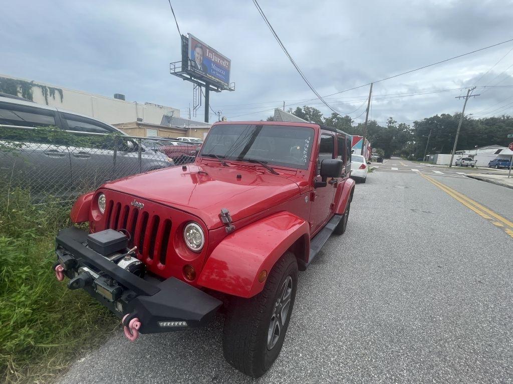 Jeep Wrangler Unlimited Sahara 4WD 2011
