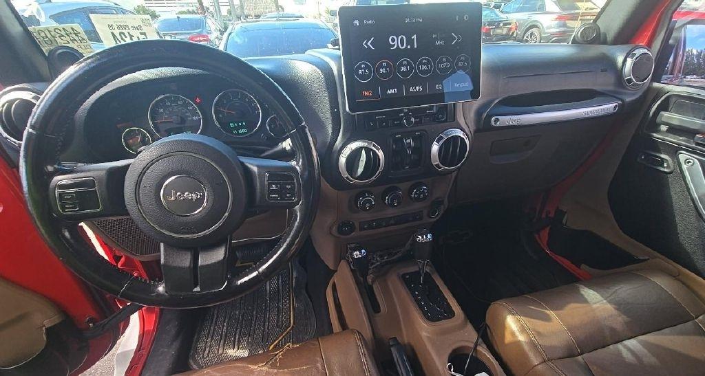 Jeep Wrangler Unlimited Sahara 4WD 2011