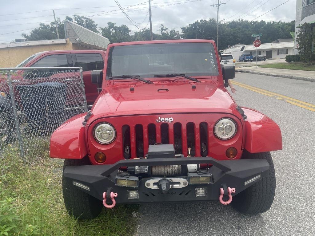 Jeep Wrangler Unlimited Sahara 4WD 2011