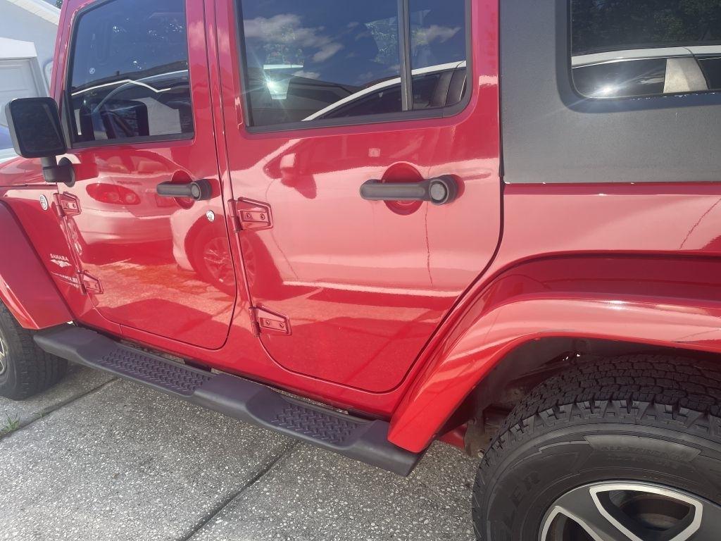 Jeep Wrangler Unlimited Sahara 4WD 2011