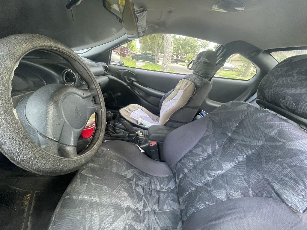 Pontiac Sunfire Coupe 2003