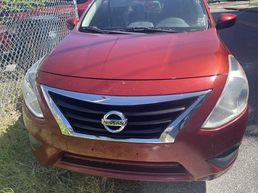 Nissan Versa 1.6 S 5M 2017