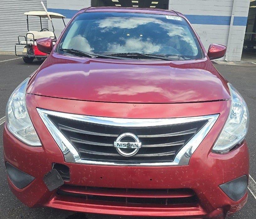 Nissan Versa 1.6 S 5M 2017