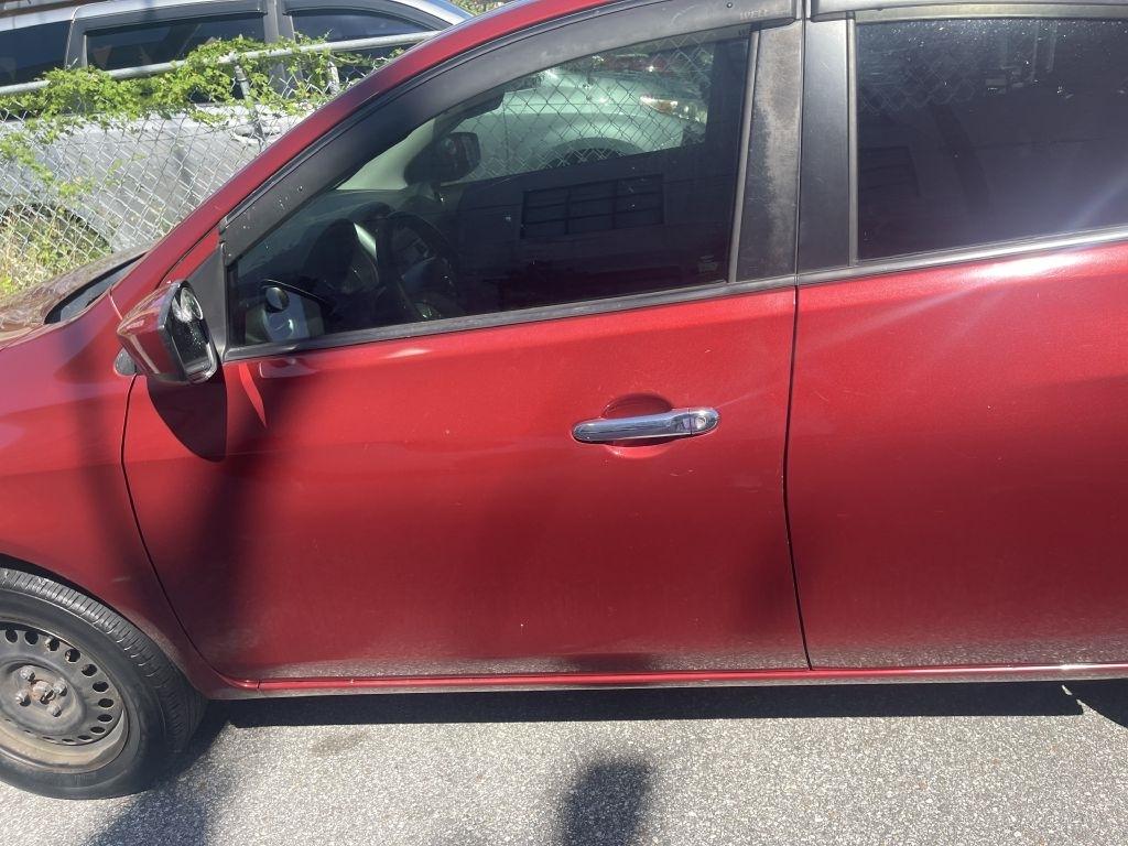 Nissan Versa 1.6 S 5M 2017