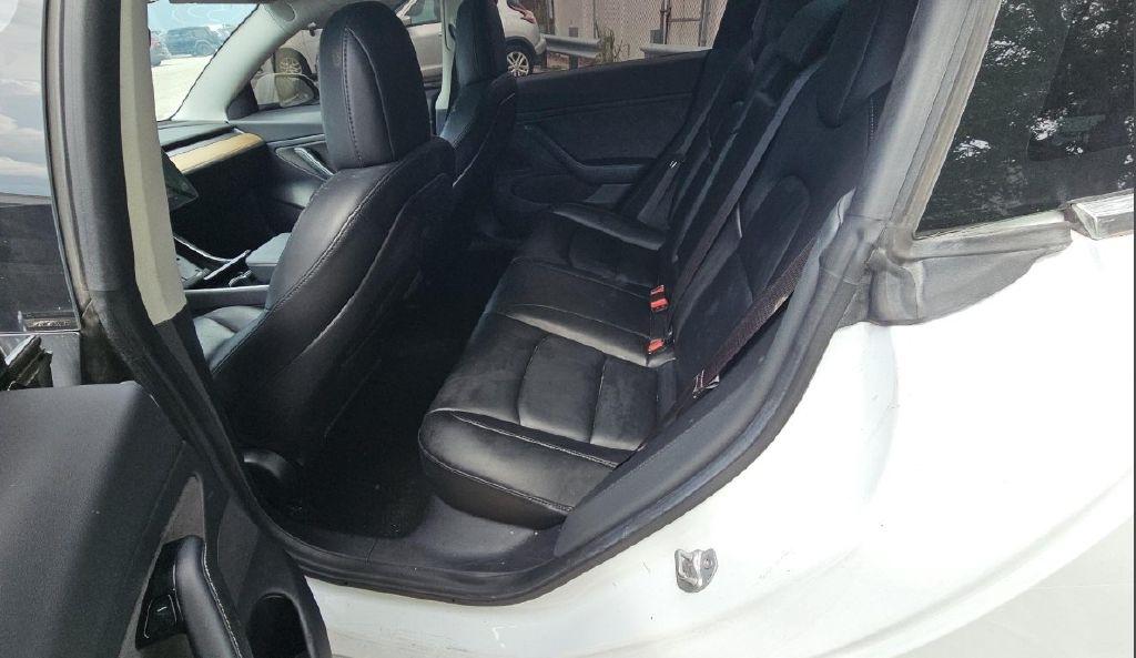 Tesla Model 3 Mid Range 2019