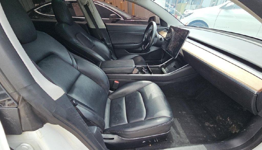 Tesla Model 3 Mid Range 2019