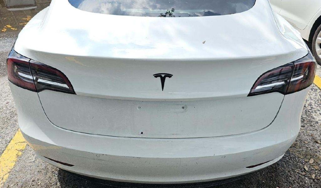 Tesla Model 3 Mid Range 2019