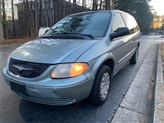 2003 Chrysler Town & Country 