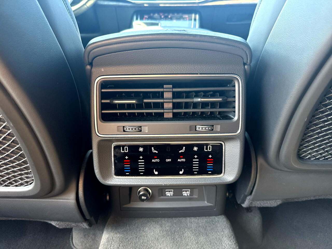 Audi Q8 3.0 TFSI Prestige quattro 2019 Audi Q8 3.0 TFSI Prestige quattro 2019