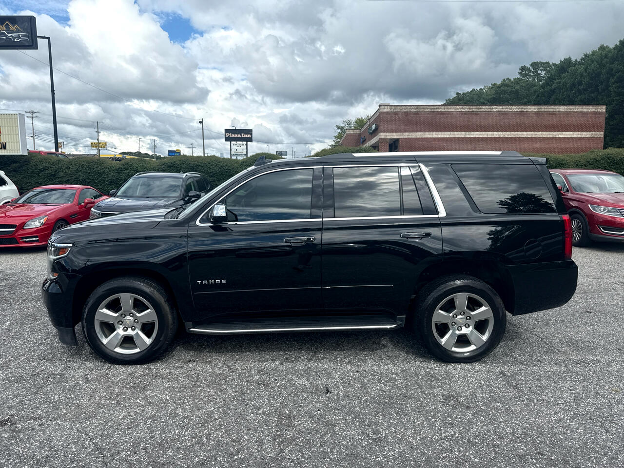 2020 Chevrolet Tahoe Premier photo 4