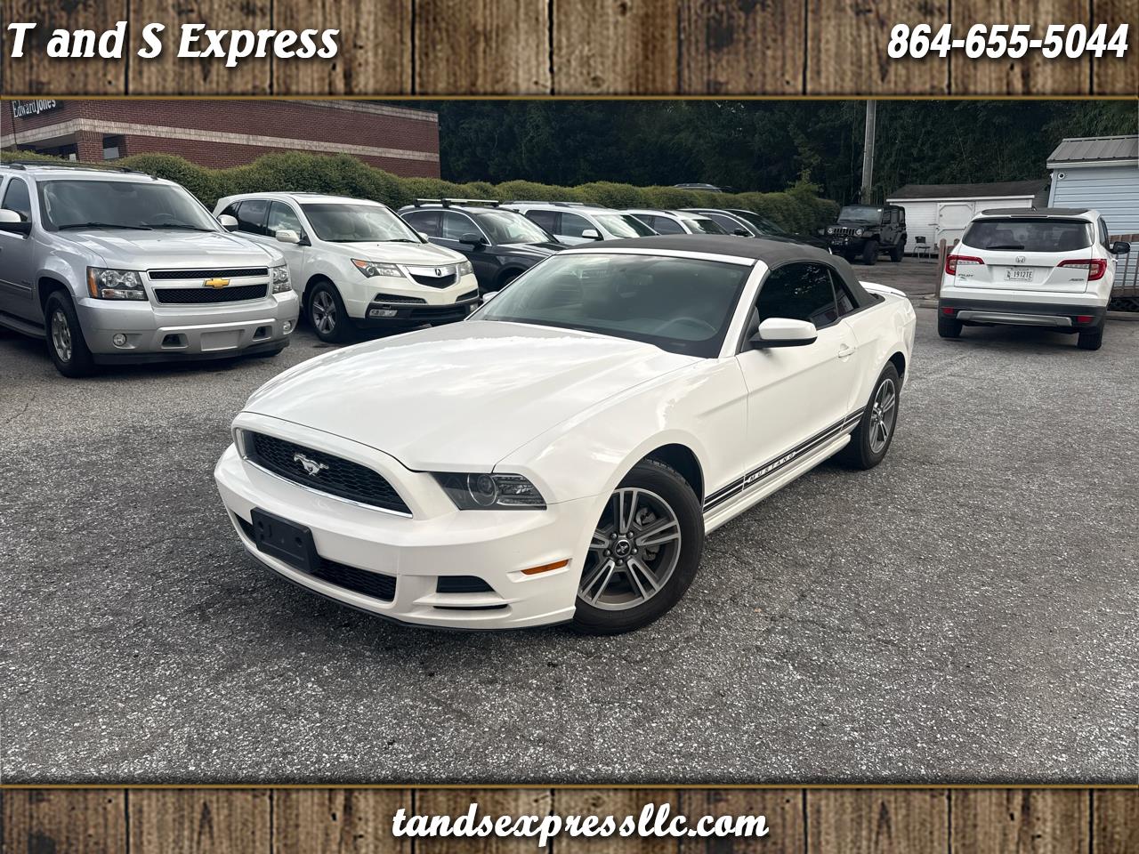 2013 Ford Mustang V6 Convertible