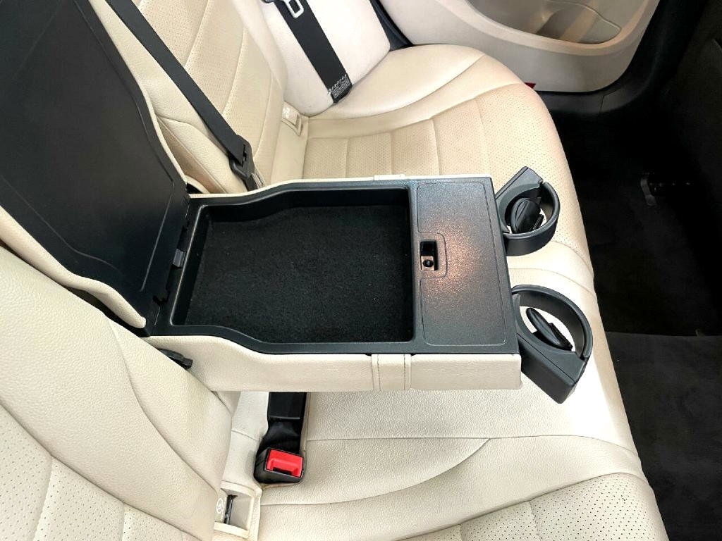 Mercedes-Benz C-Class C300 4MATIC Sedan 2016