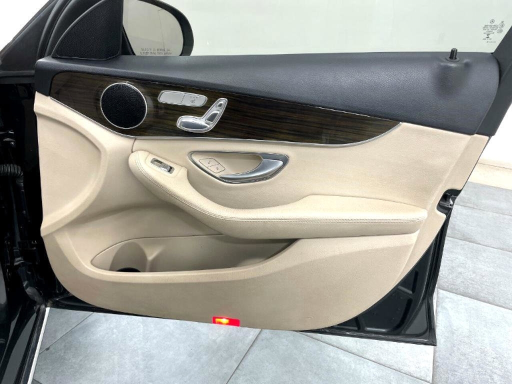 Mercedes-Benz C-Class C300 4MATIC Sedan 2016