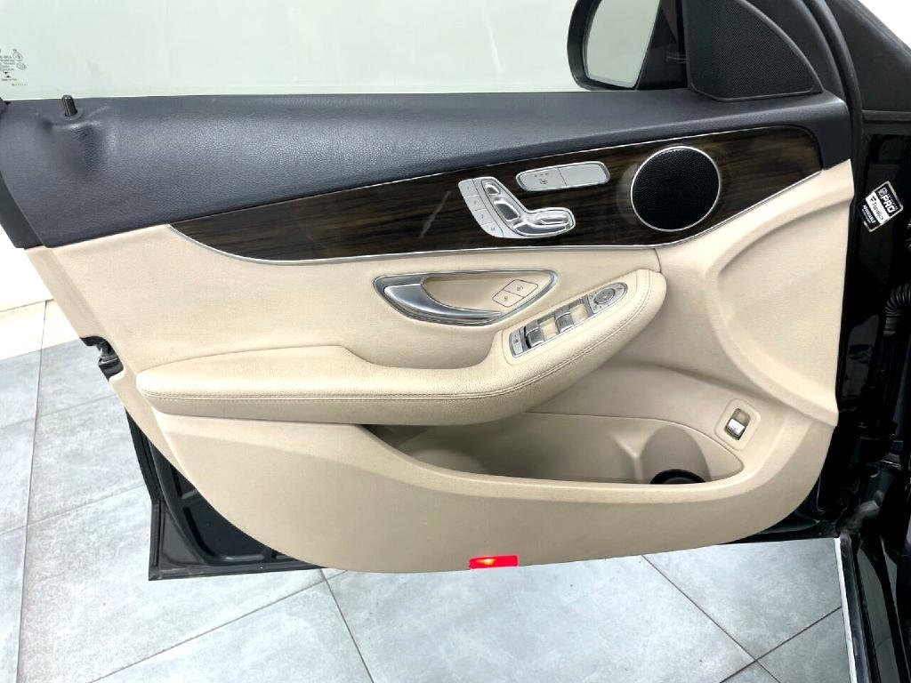 Mercedes-Benz C-Class C300 4MATIC Sedan 2016