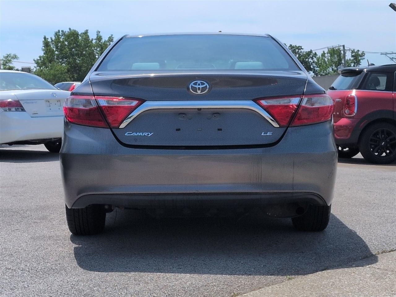 Toyota Camry LE 4D Sedan 2015
