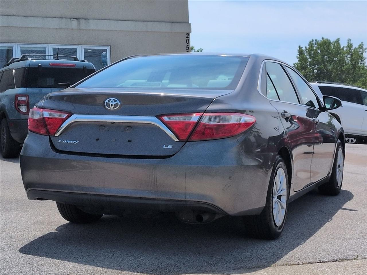 Toyota Camry LE 4D Sedan 2015