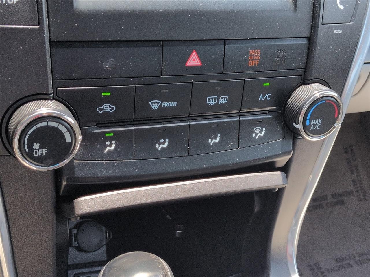Toyota Camry LE 4D Sedan 2015