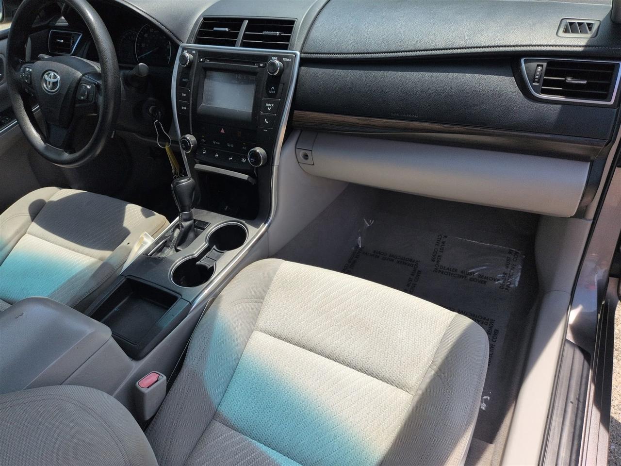 Toyota Camry LE 4D Sedan 2015