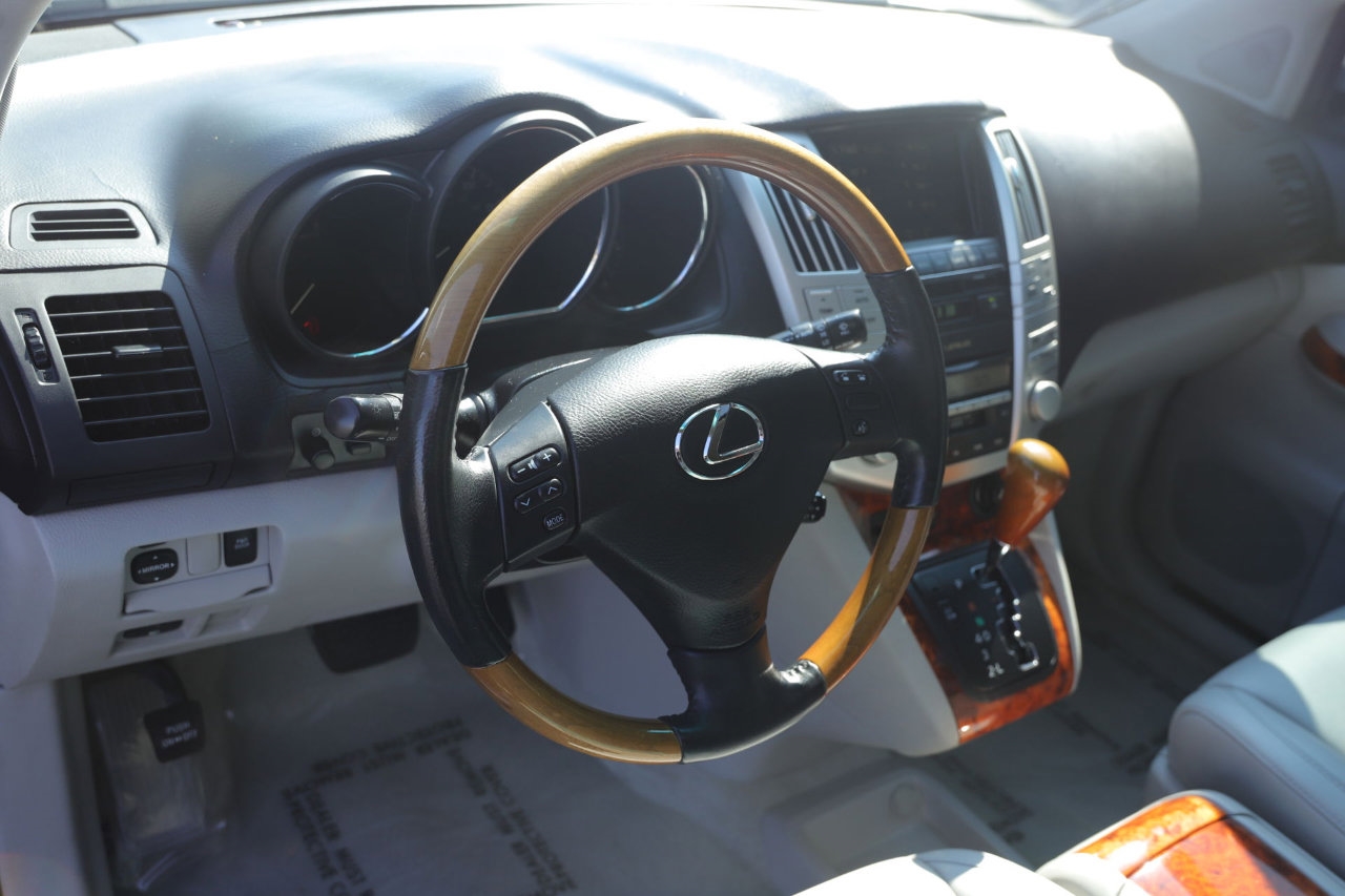 2007 LEXUS RX - Image 9