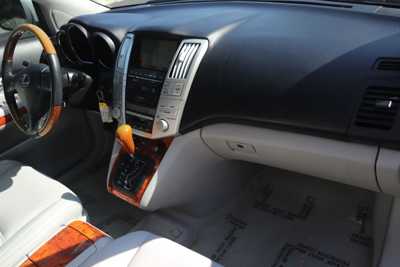 2007 LEXUS RX - Image 26