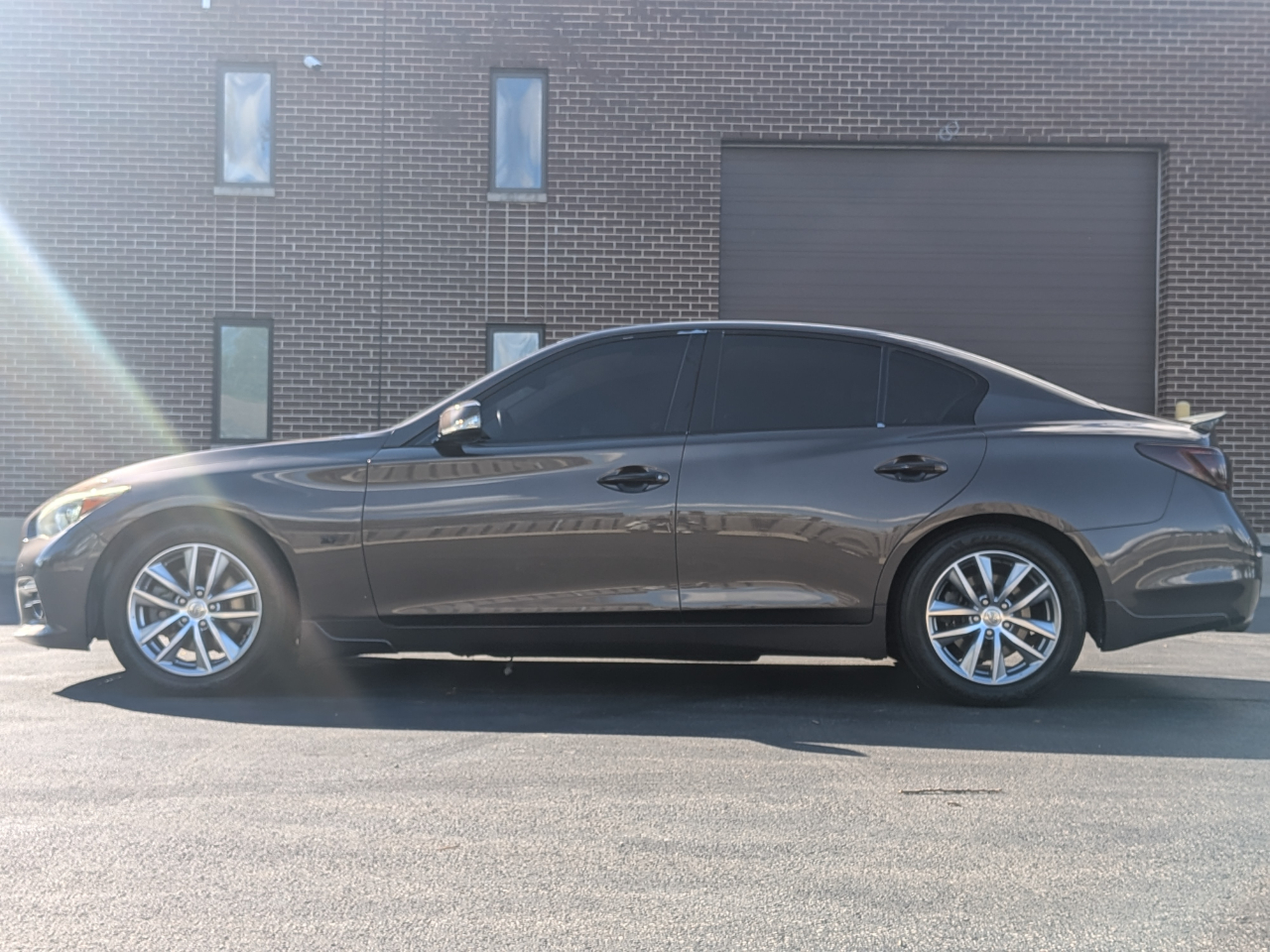 2014 Infiniti Q50 Premium photo 4