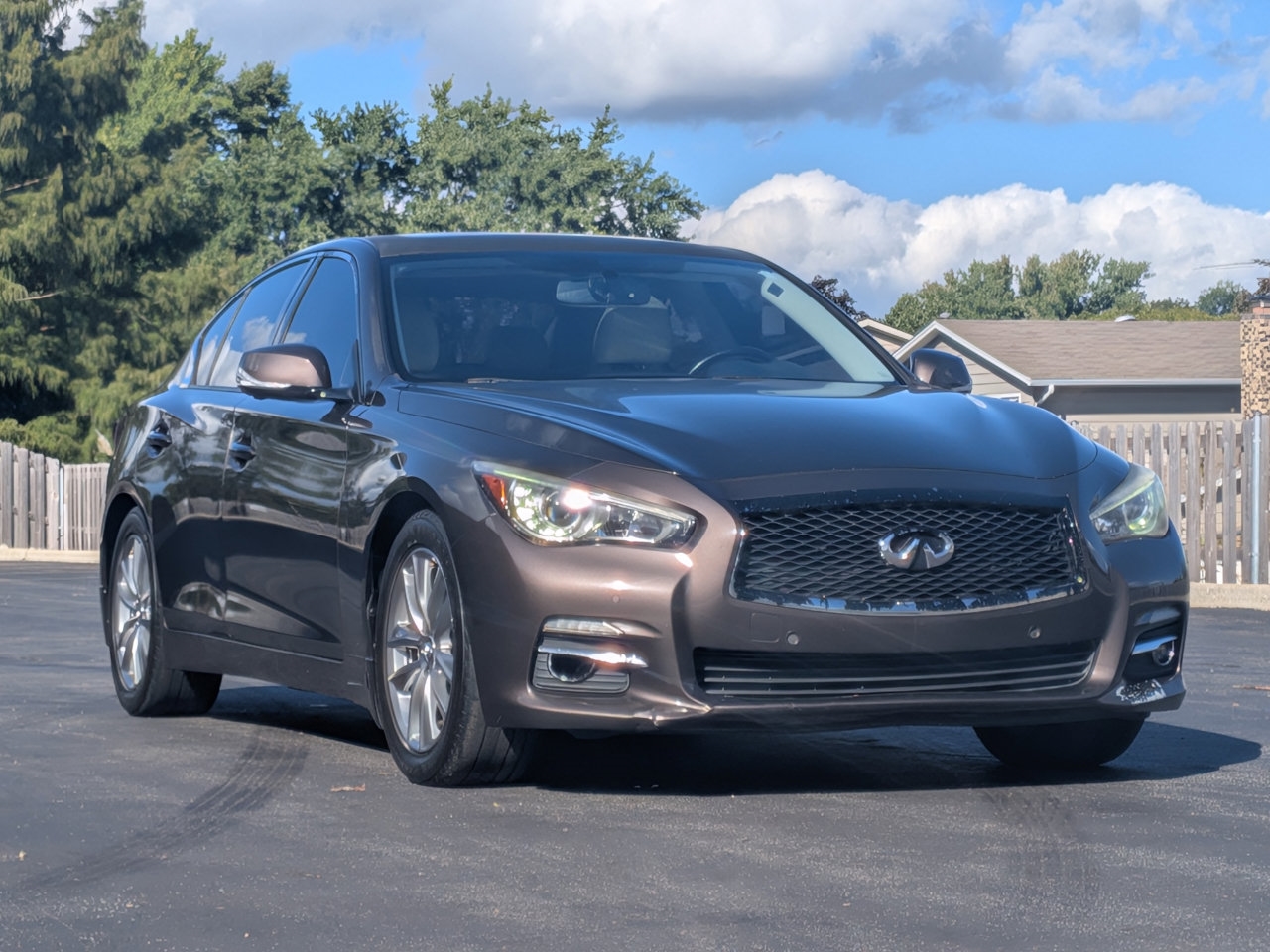 2014 INFINITI Q50 Premium's photo