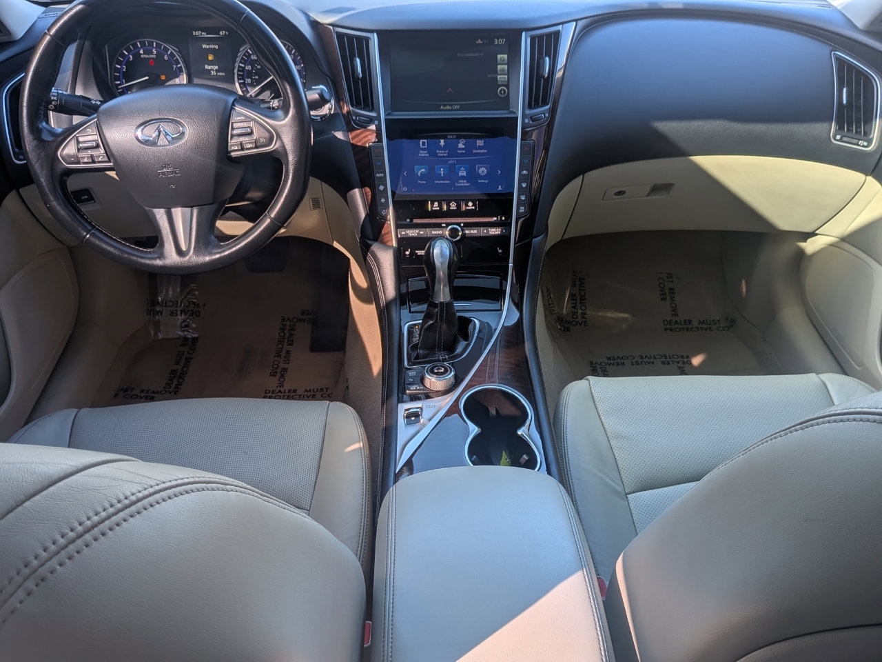 2014 INFINITI Q50 - Image 12