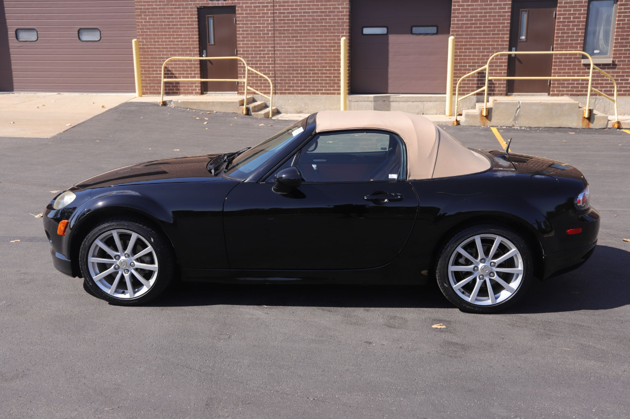 2007 Mazda MX-5 Miata Miata Grand Touring photo 3