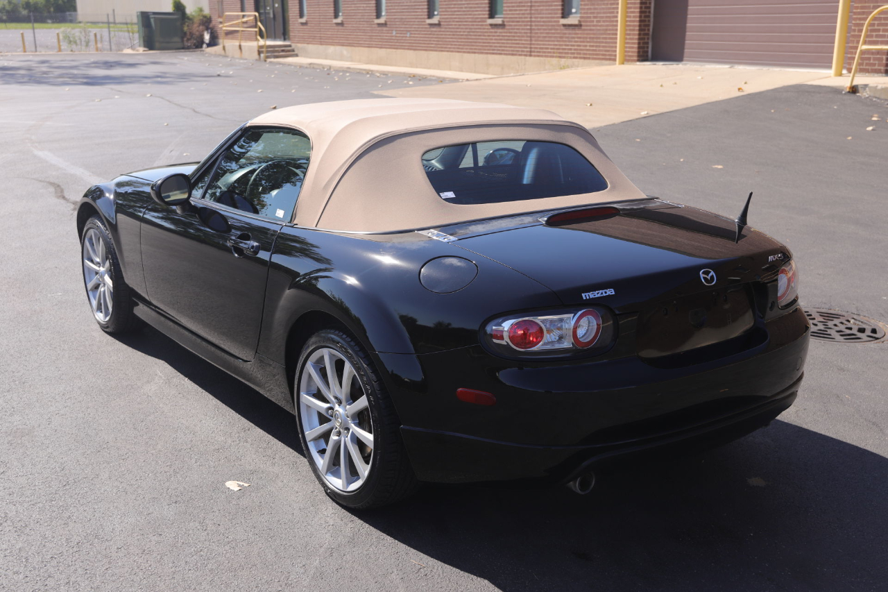 2007 Mazda MX-5 Miata Miata Grand Touring photo 4