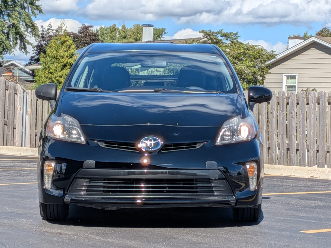 2013 Toyota Prius Three photo 2