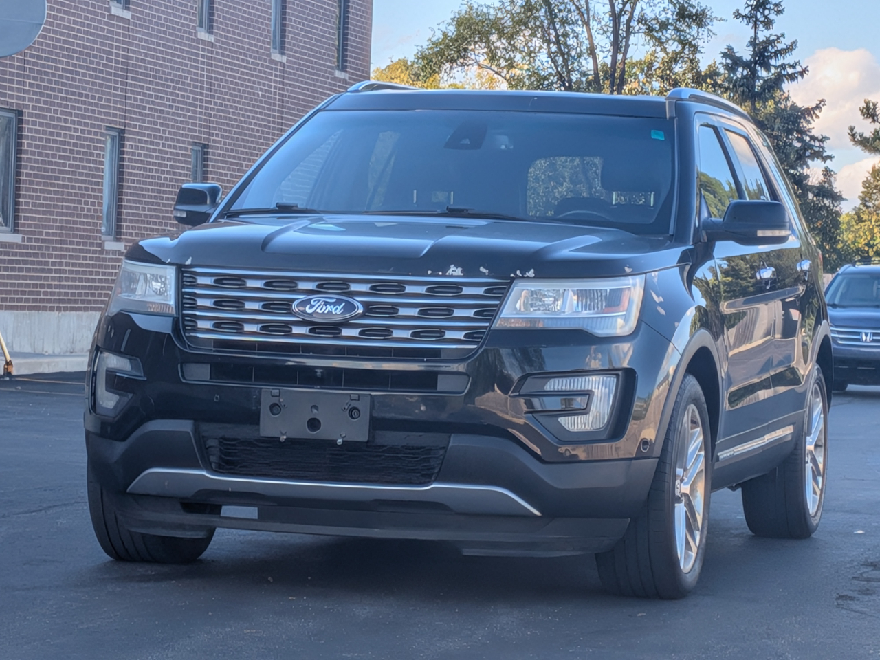 2016 Ford Explorer Limited photo 3