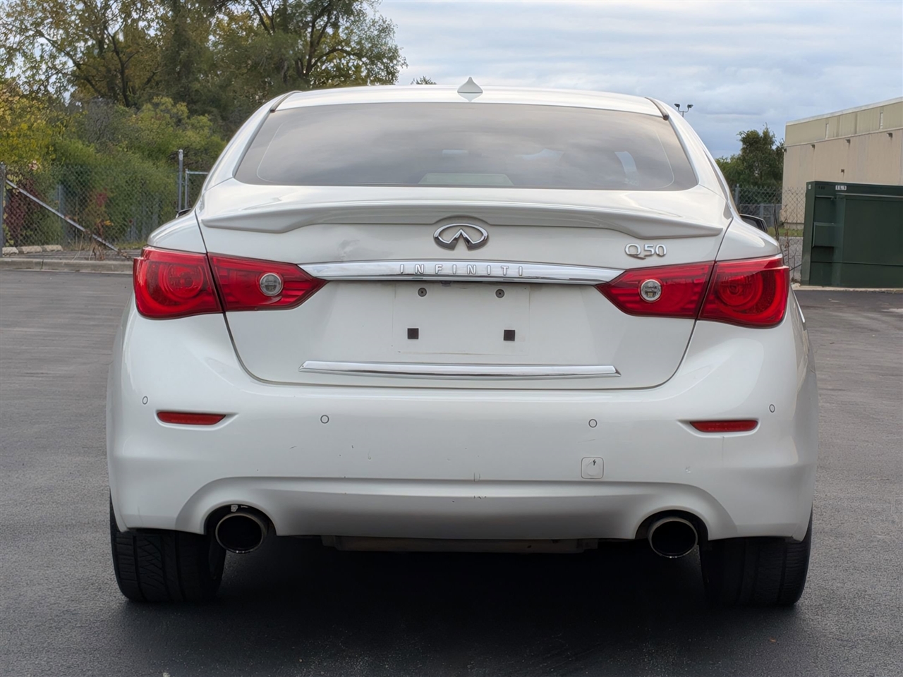Infiniti Q50 Premium 4D Sedan 2014