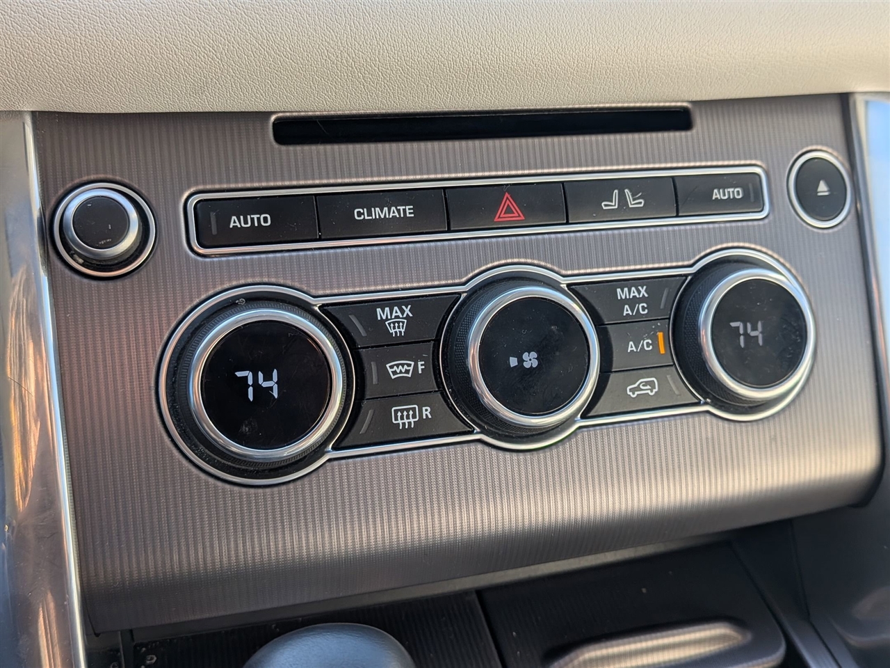 Land Rover Range Rover Sport 5.0L V8 Supercharged 2014