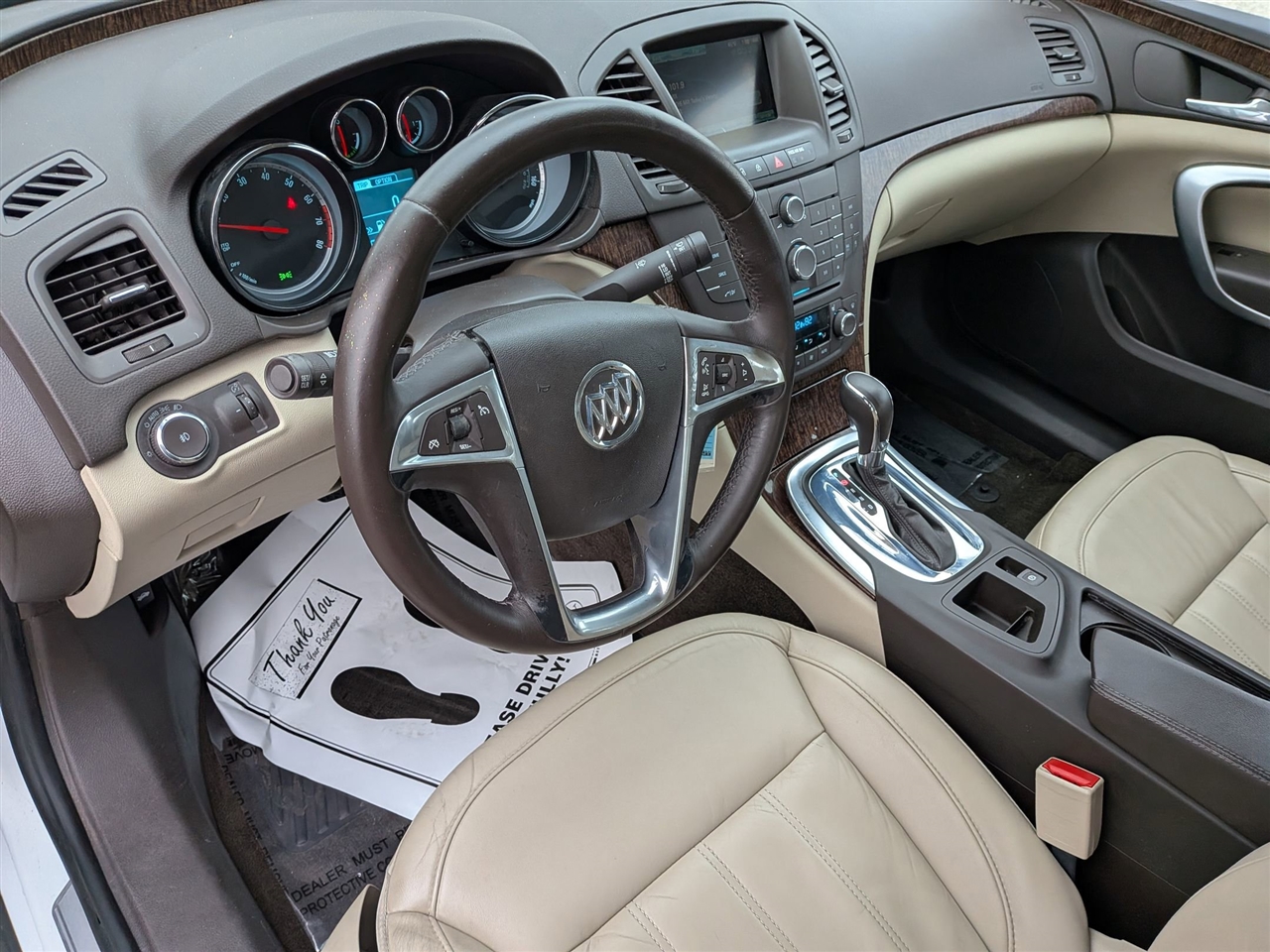 Buick Regal Base 2013