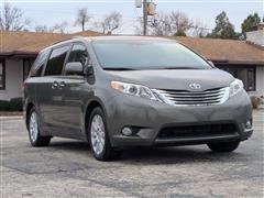 2012 Toyota Sienna 