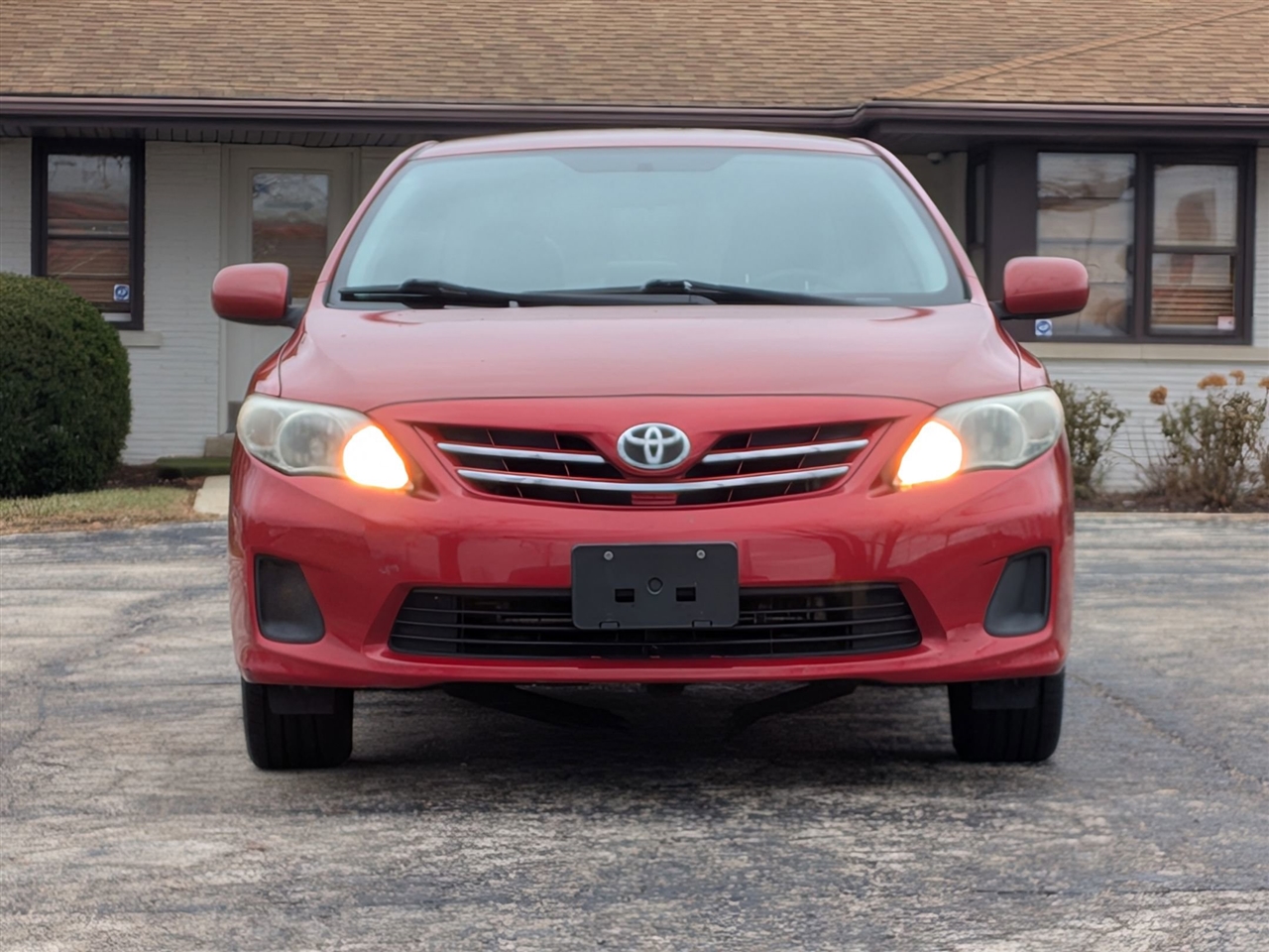 Toyota Corolla S 5-Speed MT 2013