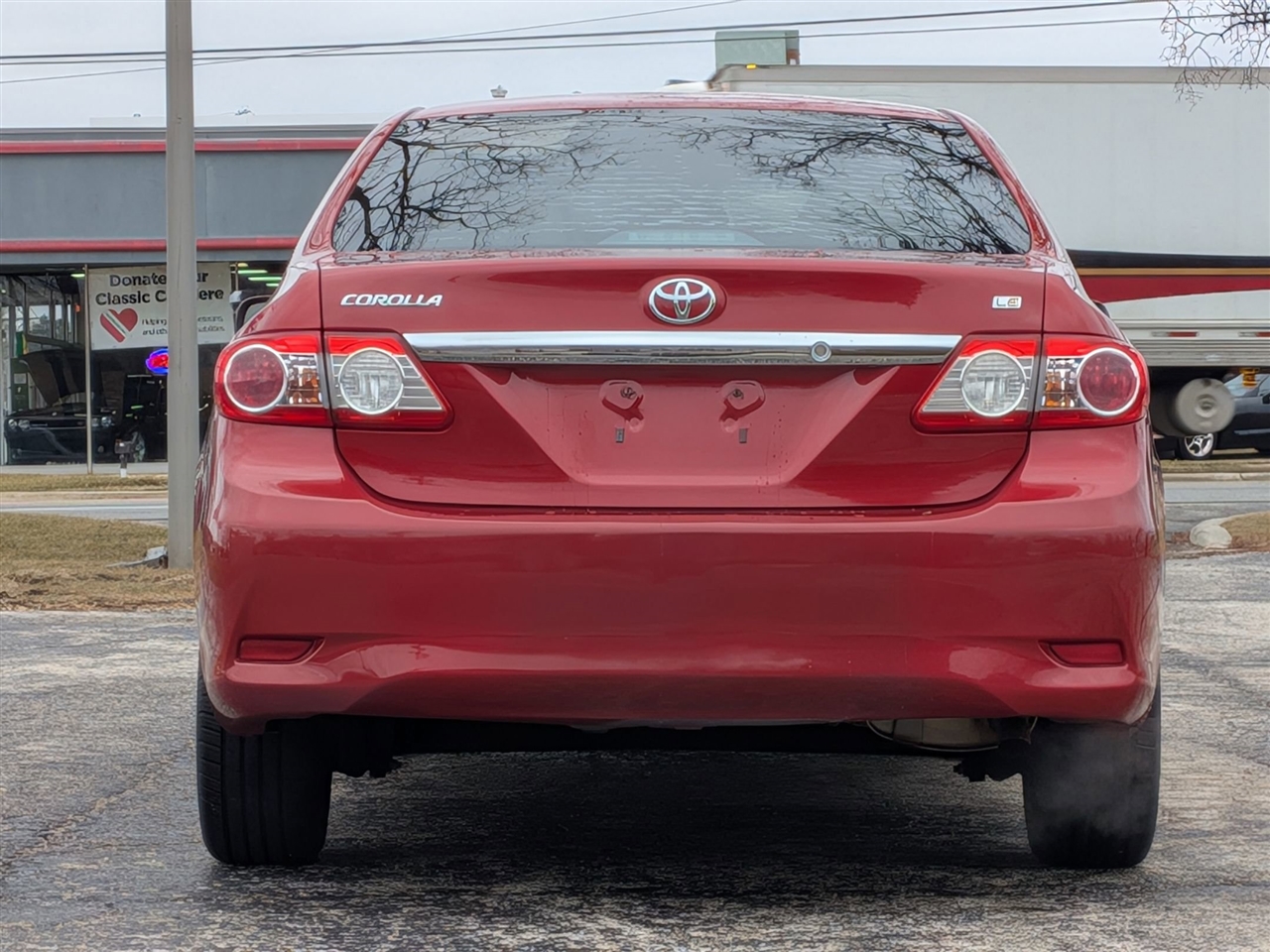 Toyota Corolla S 5-Speed MT 2013