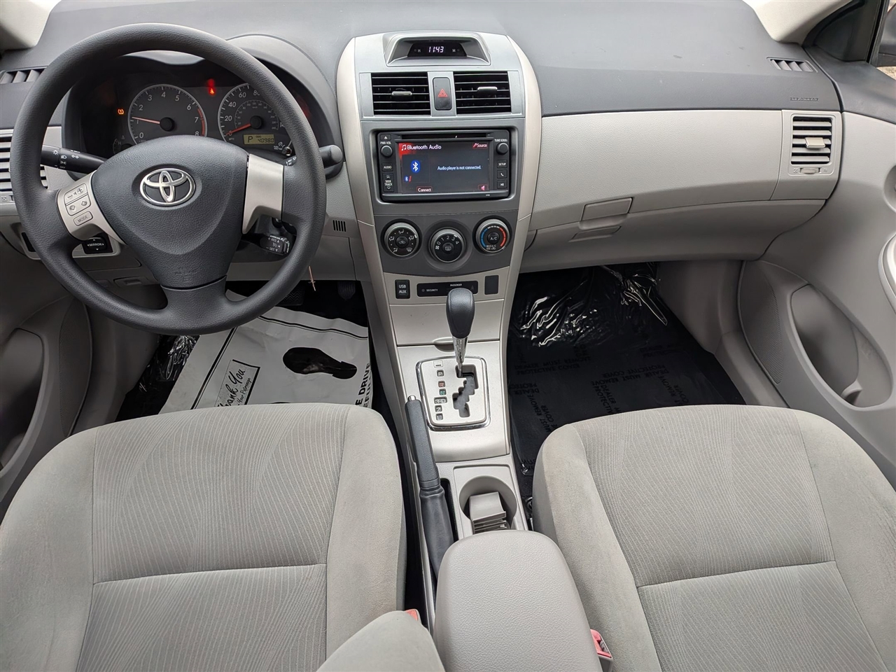 Toyota Corolla S 5-Speed MT 2013