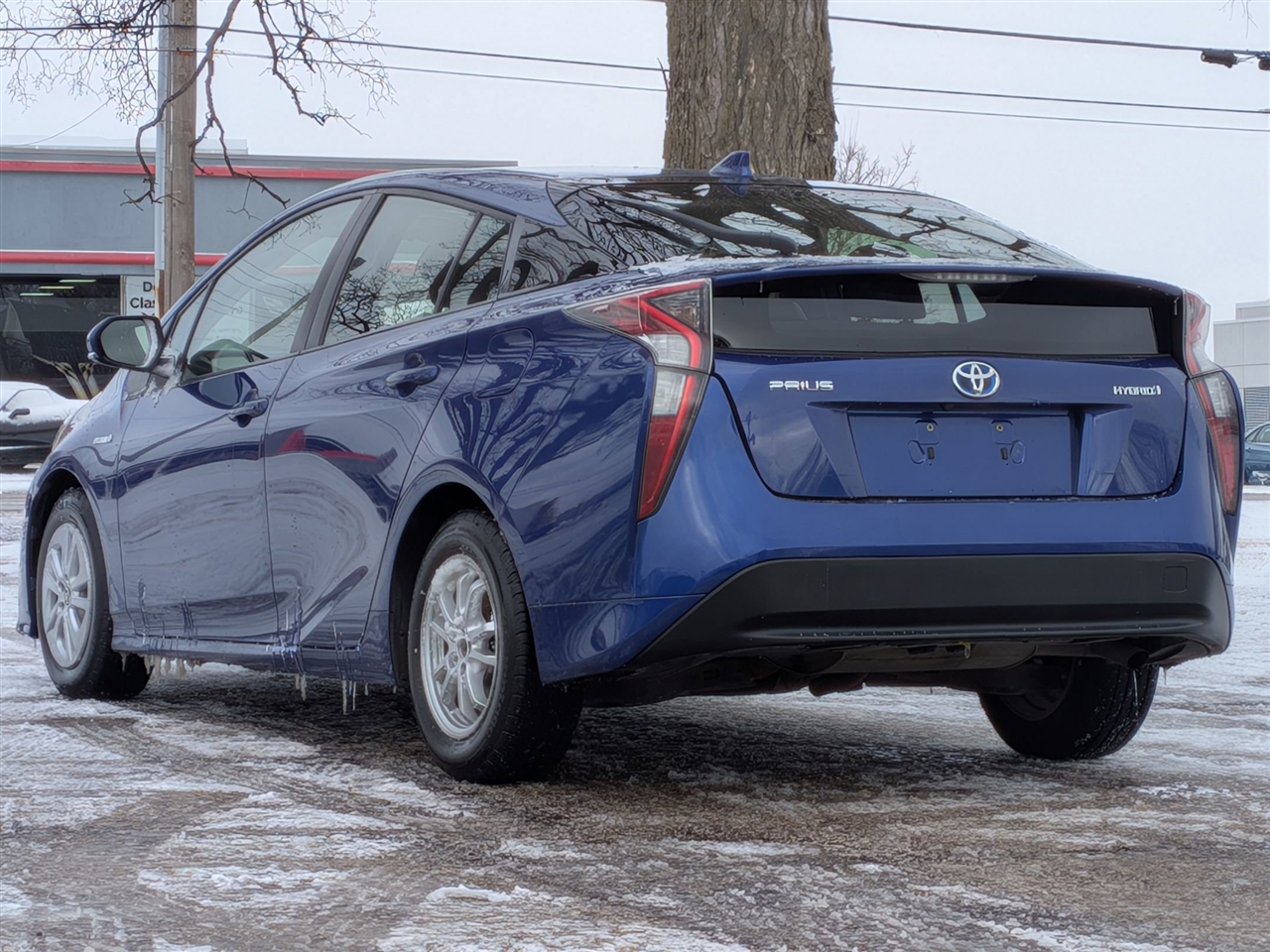 2017 TOYOTA PRIUS - Image 5