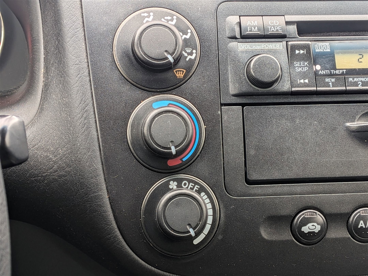 Honda Civic LX Sedan AT 2005