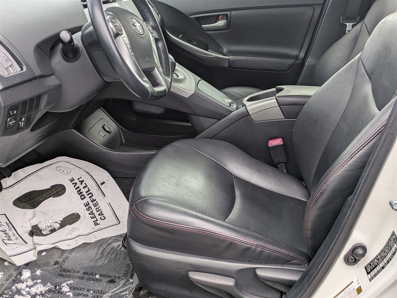 2013 TOYOTA PRIUS - Image 11