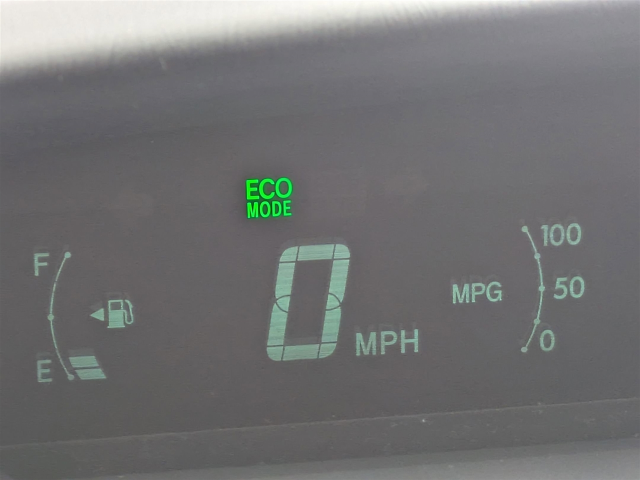 2013 TOYOTA PRIUS - Image 13