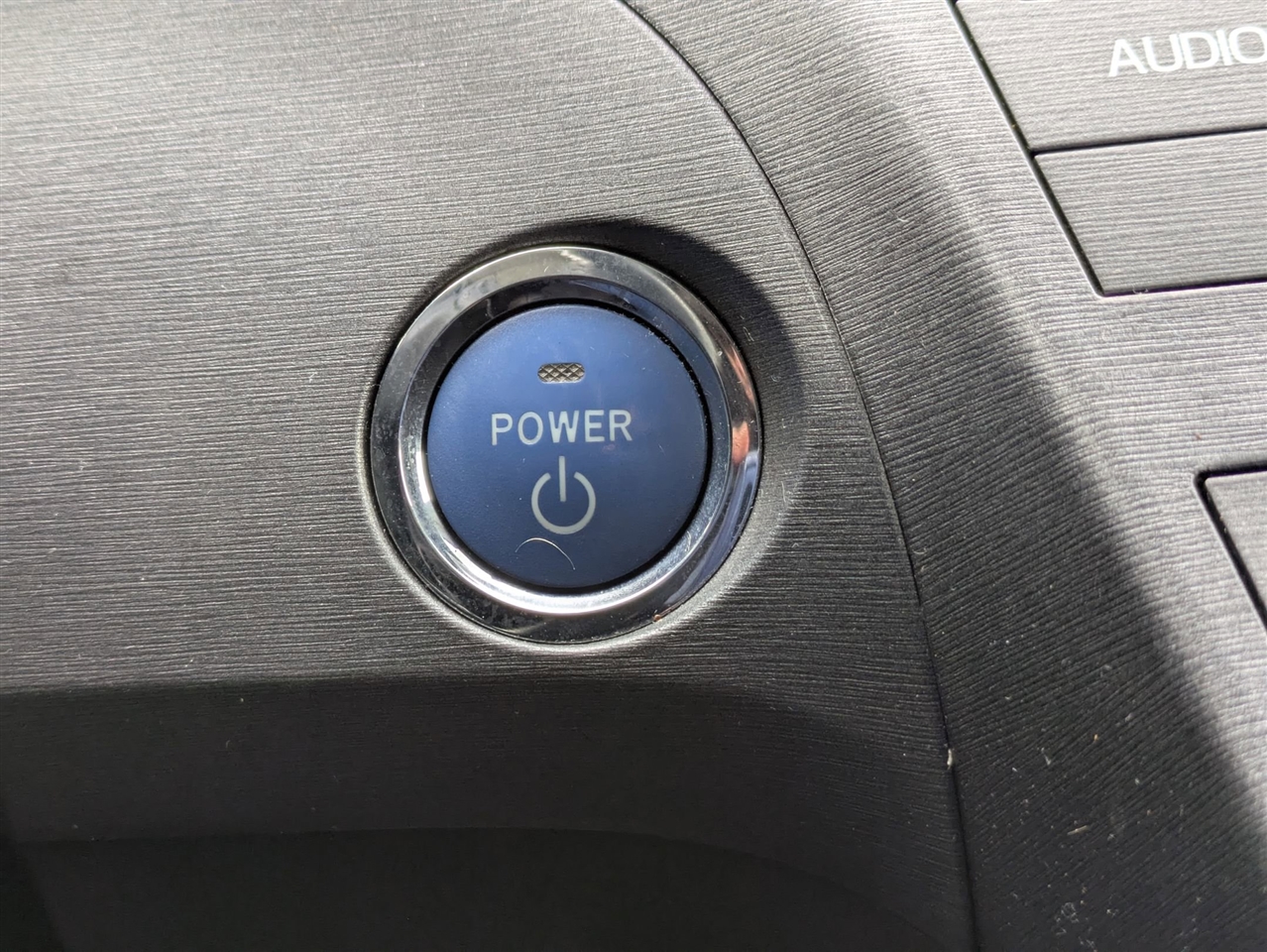 2013 TOYOTA PRIUS - Image 16