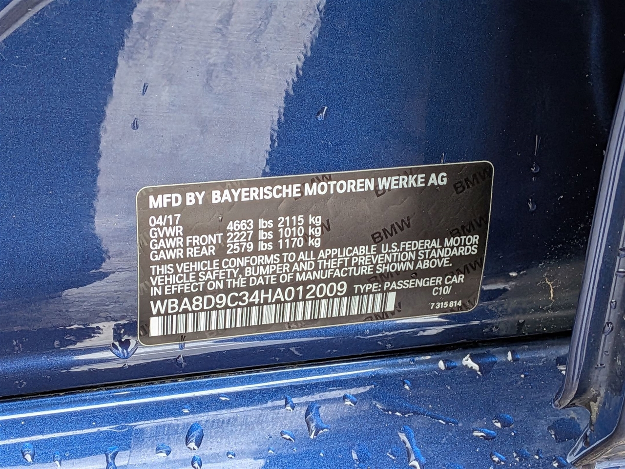 BMW 3-Series 330i xDrive SULEV Sedan 2017