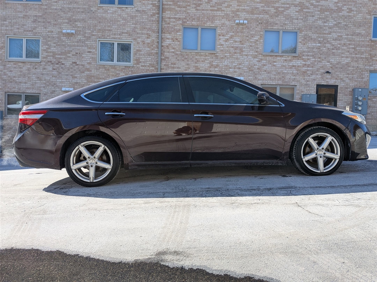 Toyota Avalon Limited 4D Sedan 2013