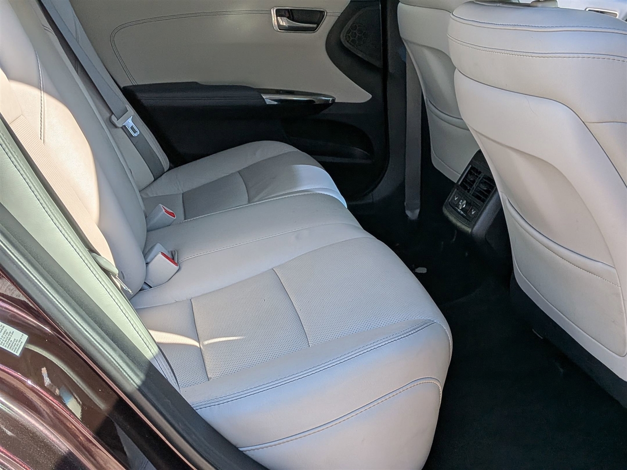 Toyota Avalon Limited 4D Sedan 2013