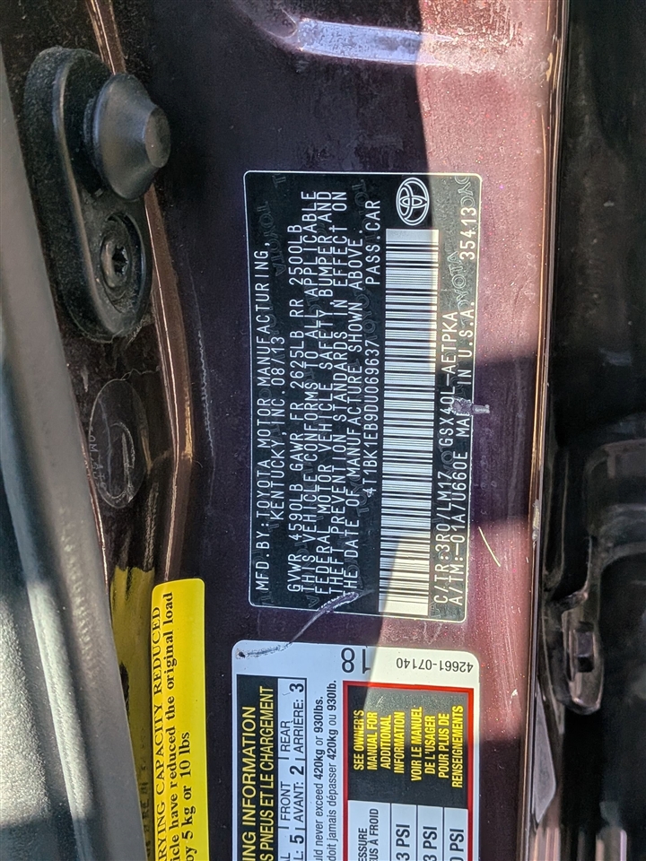 Toyota Avalon Limited 4D Sedan 2013