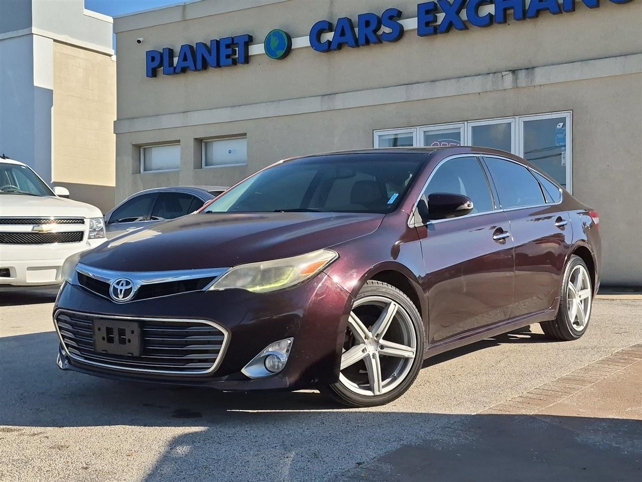 Toyota Avalon Limited 4D Sedan 2013